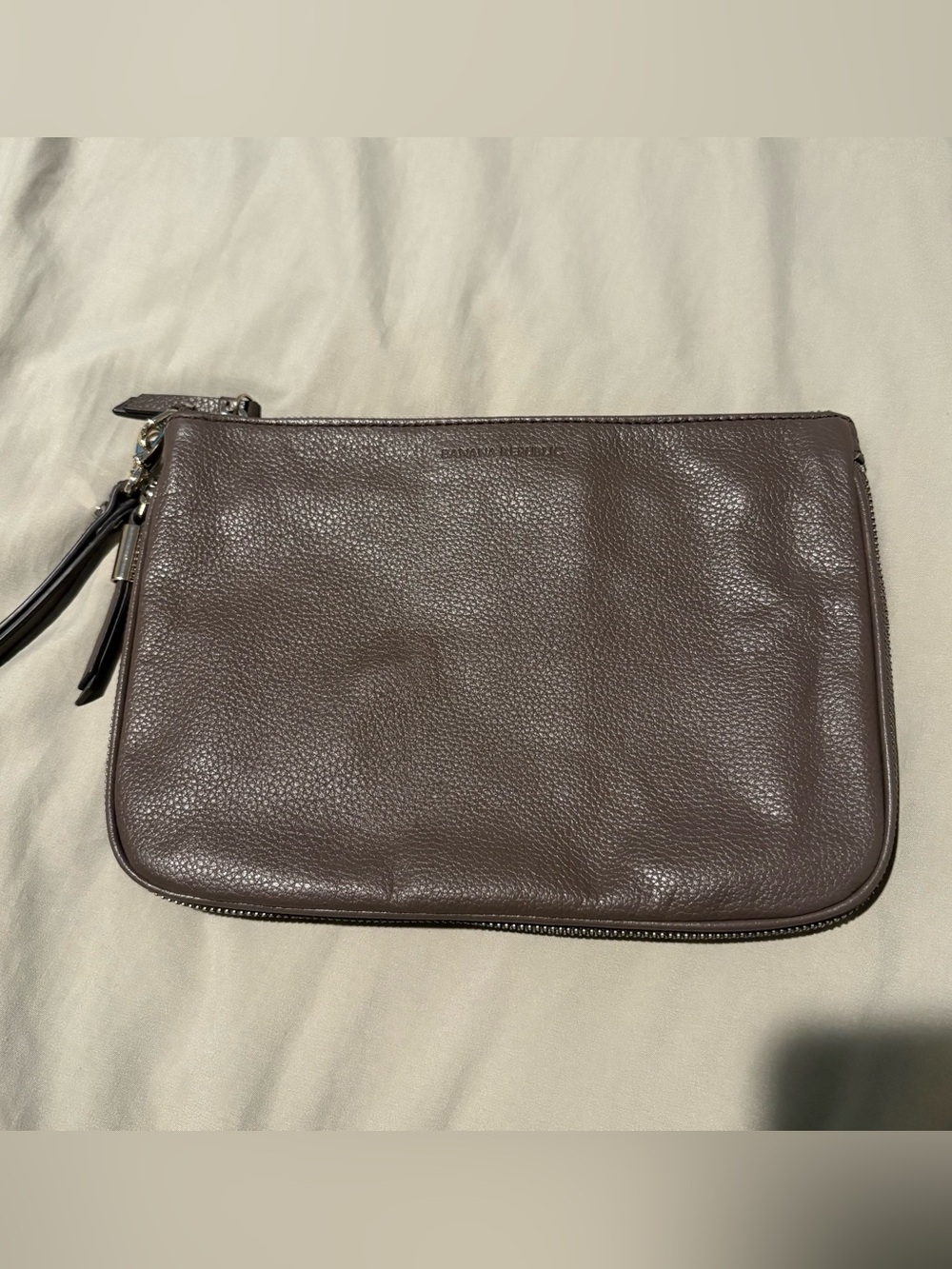 Banana Republic Large Expandable Leather Wristlet